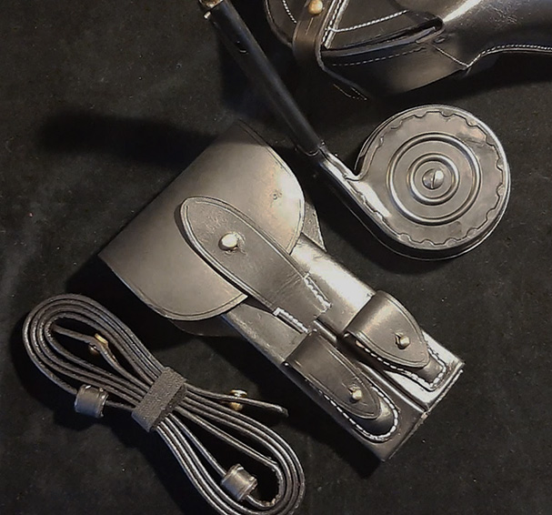 Luger Artillery Snail-drum Loading Tool Pouch.Ref.#LP08.LT